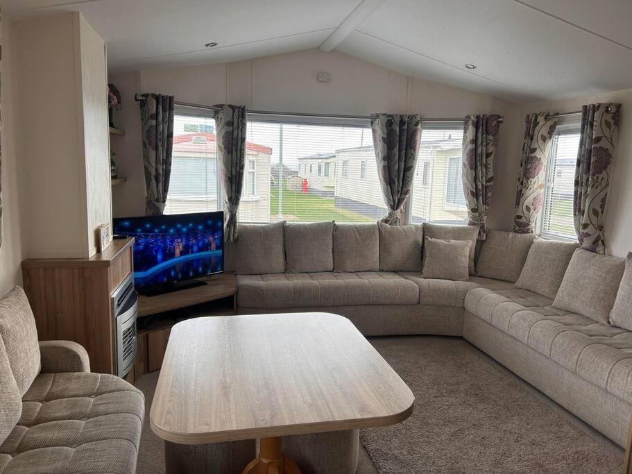 Red Lion Caravan Park, Arbroath Exterior photo