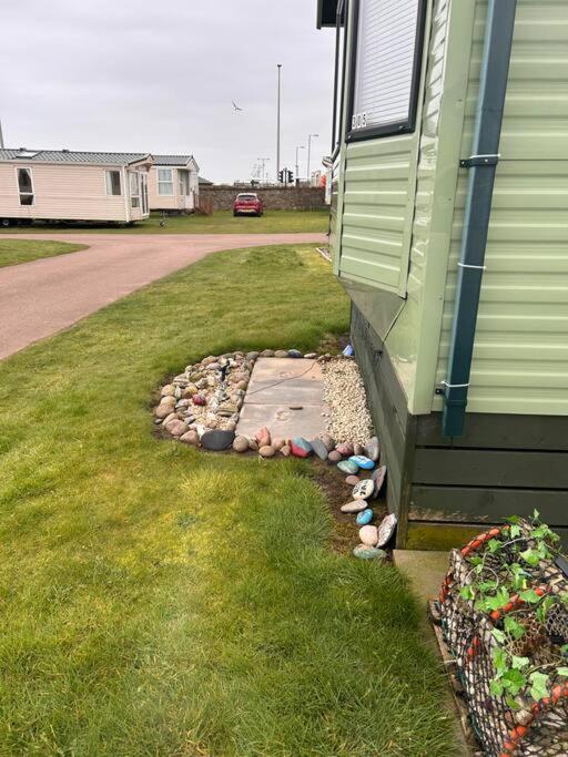 Red Lion Caravan Park, Arbroath Exterior photo